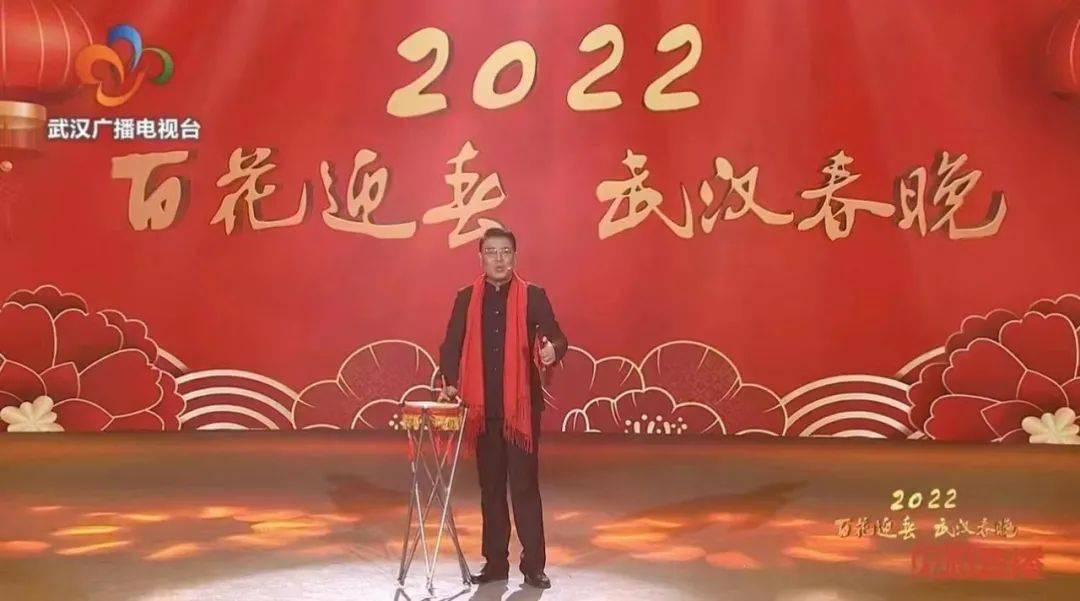 我给她发个红包，她说那怎么可以，我说不要这么客气，她说要是你转个一千来我才不会客气，我怎么回答？游戏画面